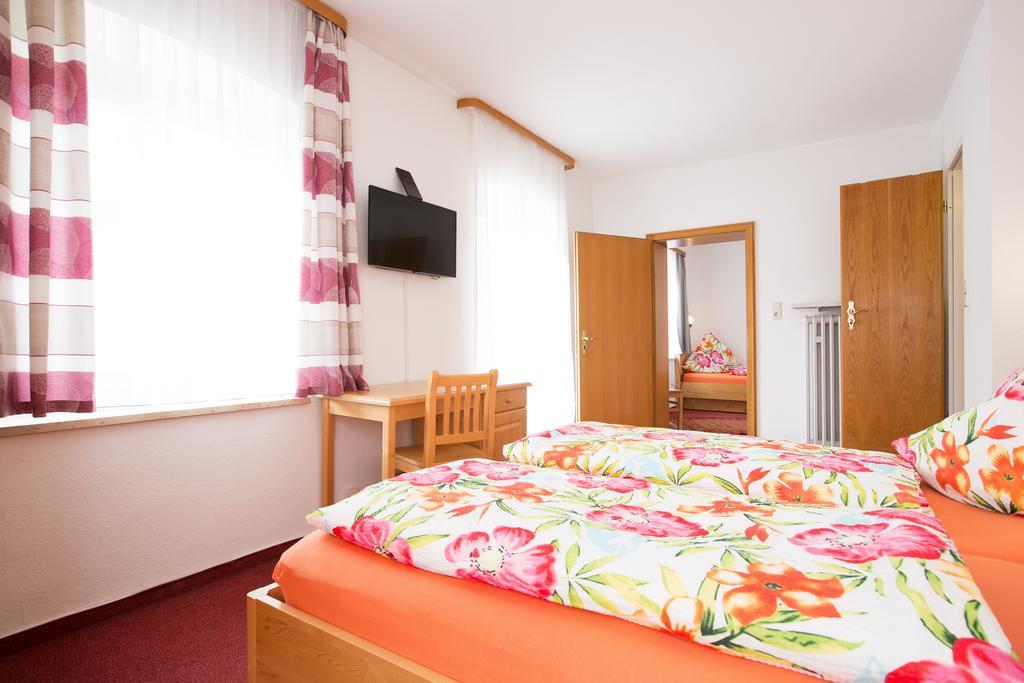 Hôtel Gasthof Zum Lamm à Garmisch-Partenkirchen Extérieur photo